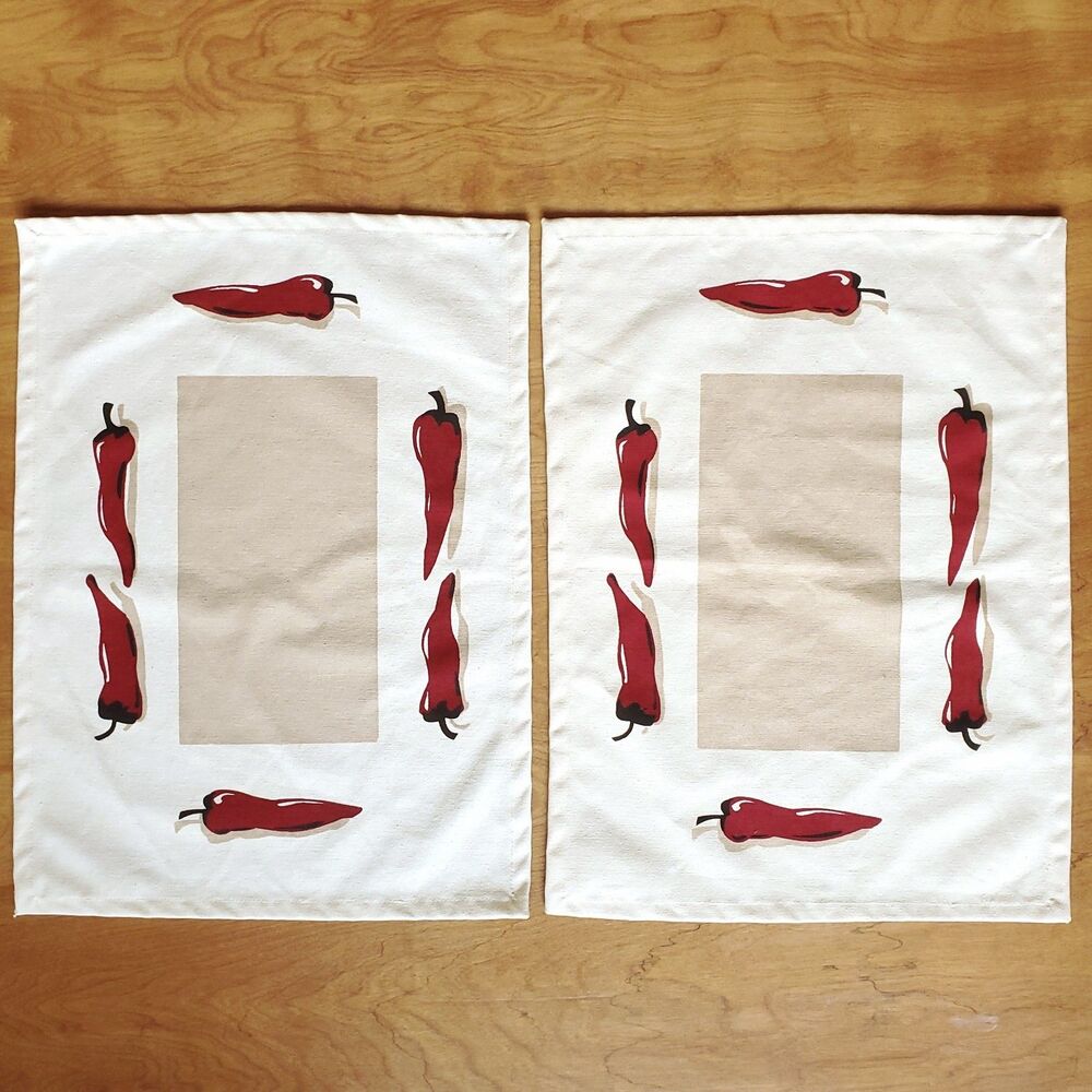 Pier 1 Chili Peppers Placemats Set of 2 Cotton Fabric 14" x 20" Beige Cream Red